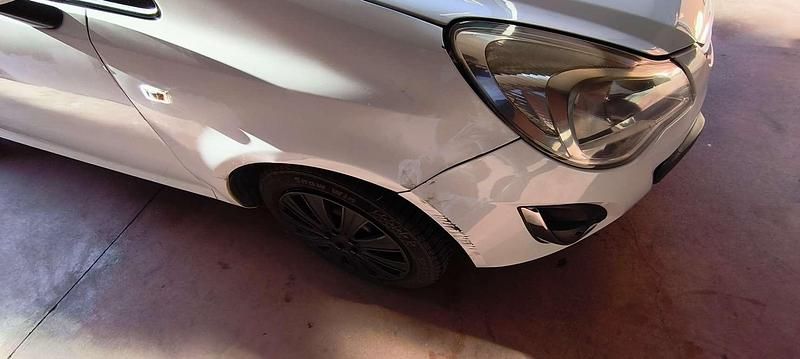 Usata Opel Corsa 86 CV (63 kW) 2013 Bianco Utilitaria