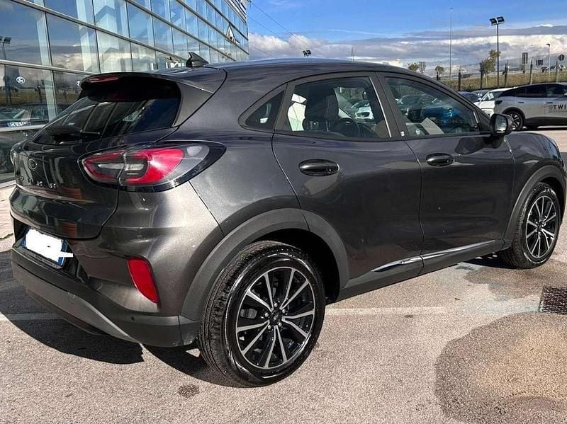 Usata Ford Puma Titanium 125 CV (91 kW) 2023 Magnetic grey SUV
