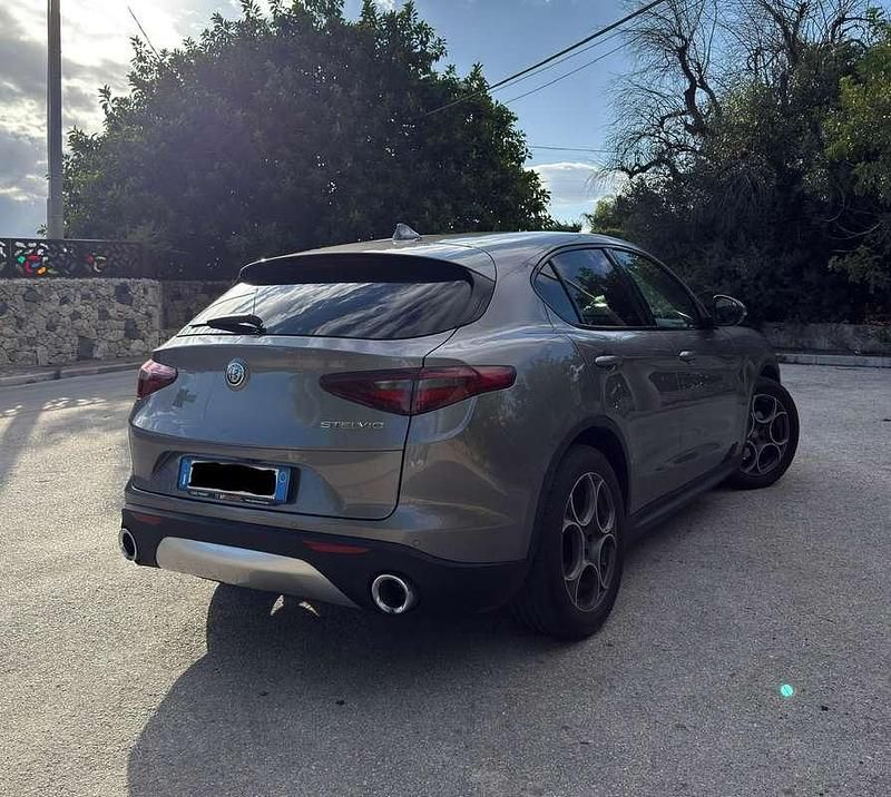 Usata Alfa Romeo Stelvio Executive 190 CV (139 kW) 2018 SUV