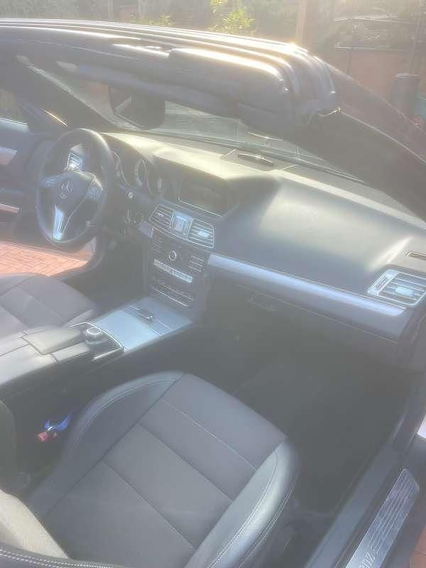 Usata Mercedes E220 170 CV (125 kW) 2015 Argento Cabrio