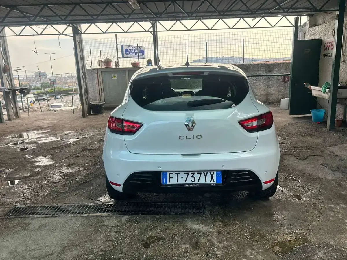 Usata Renault Clio IV Zen 90 CV (66 kW) 2019 Bianco perlato Berlina