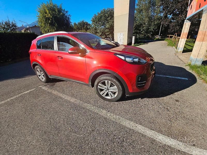 Usata Kia Sportage 135 CV (99 kW) 2017 Rosso SUV