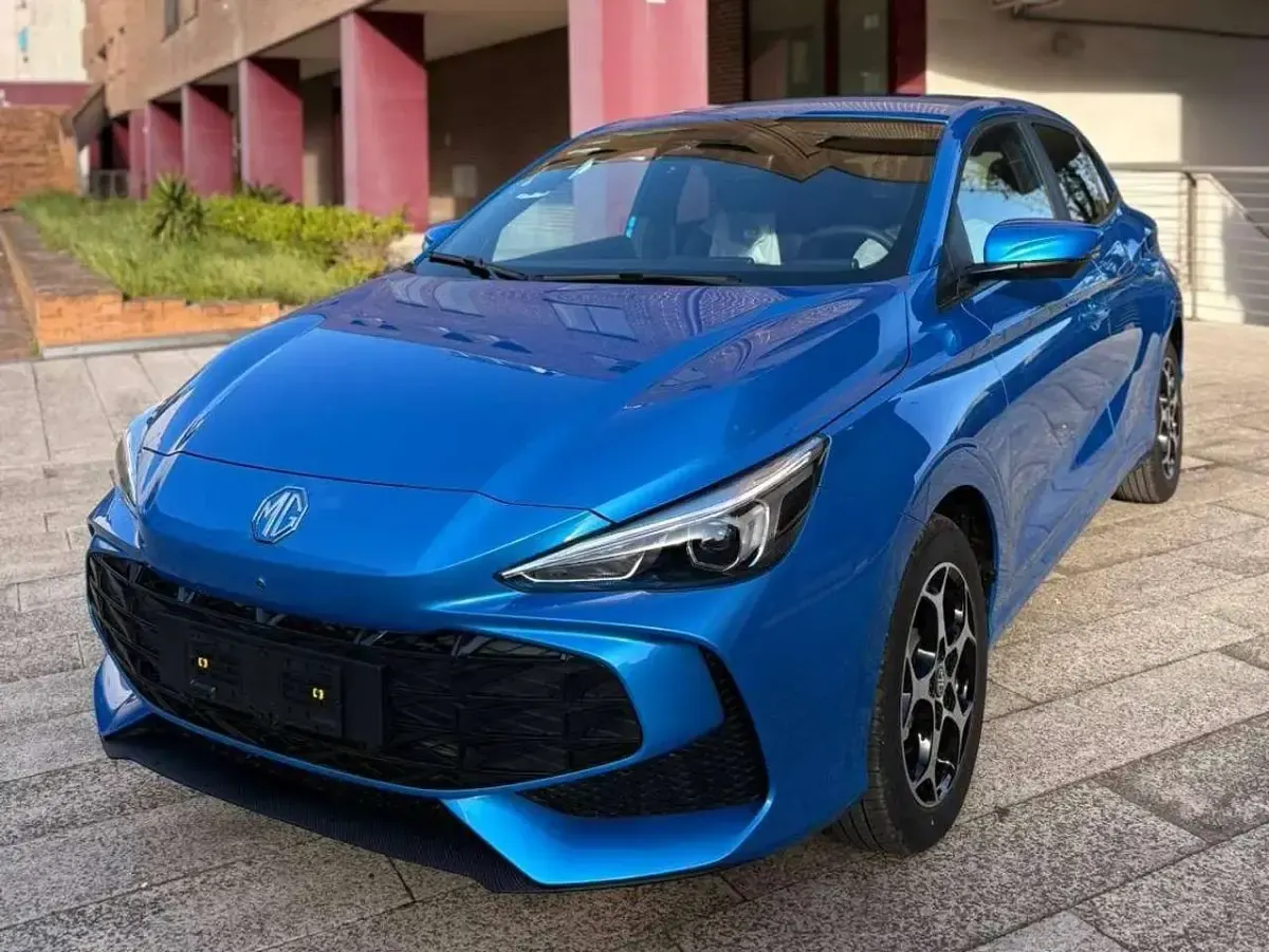 Nuova MG MG3 Luxury 102 CV (75 kW) 2026 Blu/azzurro Utilitaria