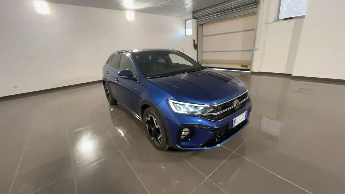 Usata VW Taigo R-line 115 CV (84 kW) 2025 Blu SUV