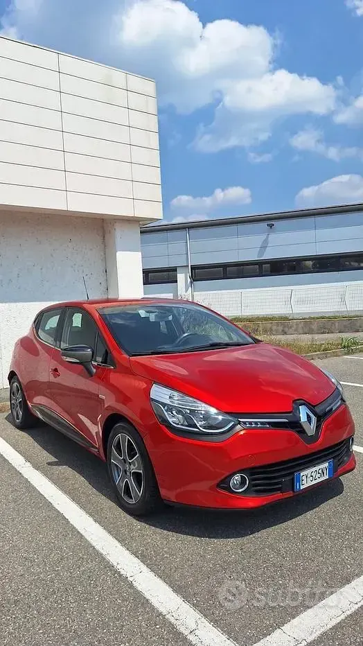 Usata Renault Clio IV 90 CV (66 kW) 2015 Rosso Berlina