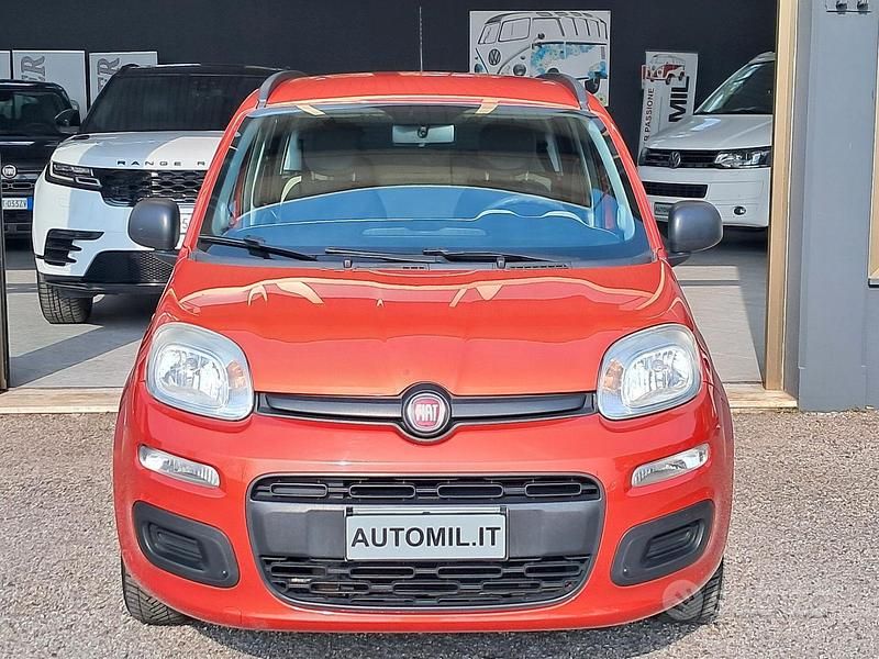 Usata Fiat Panda Easy 69 CV (50 kW) 2013 Rosso Utilitaria