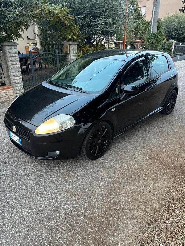 Usata Fiat Grande Punto 2008 Nero Utilitaria