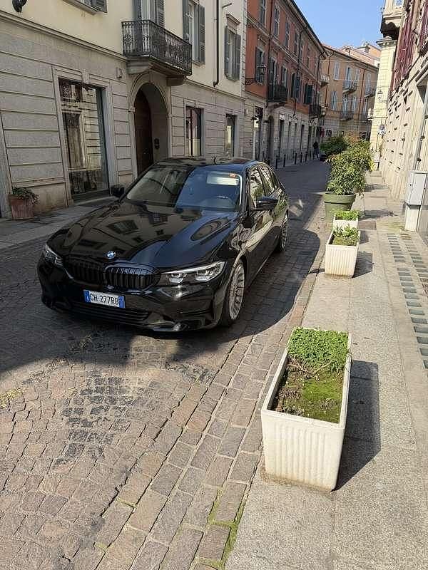 Usata BMW 318 Luxury Line 156 CV (114 kW) 2022 Berlina