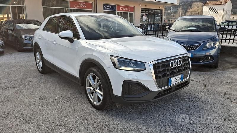Usata Audi Q2 Ambiente 150 CV (110 kW) 2021 Bianco SUV