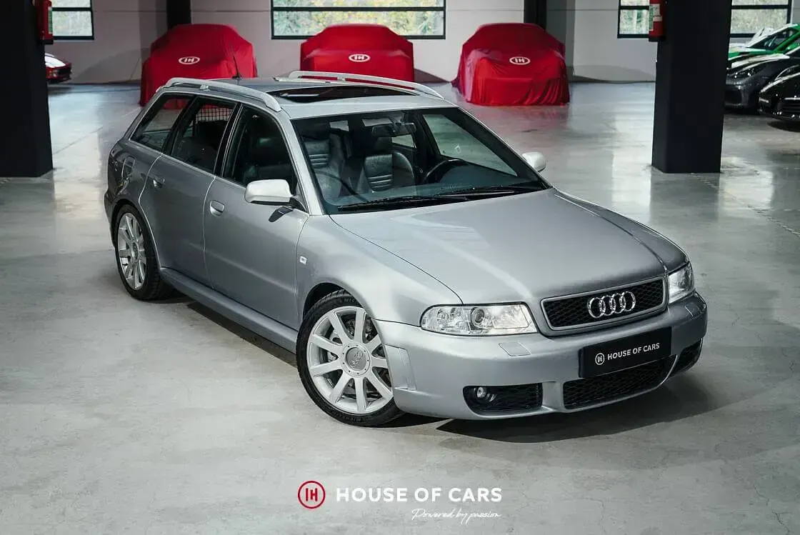 Usata Audi RS4 Comfort 381 CV (280 kW) 2001 Argento Station wagon