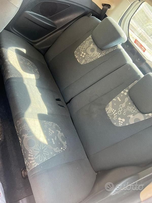 Usata Ford Ka 2024 Bianco Utilitaria