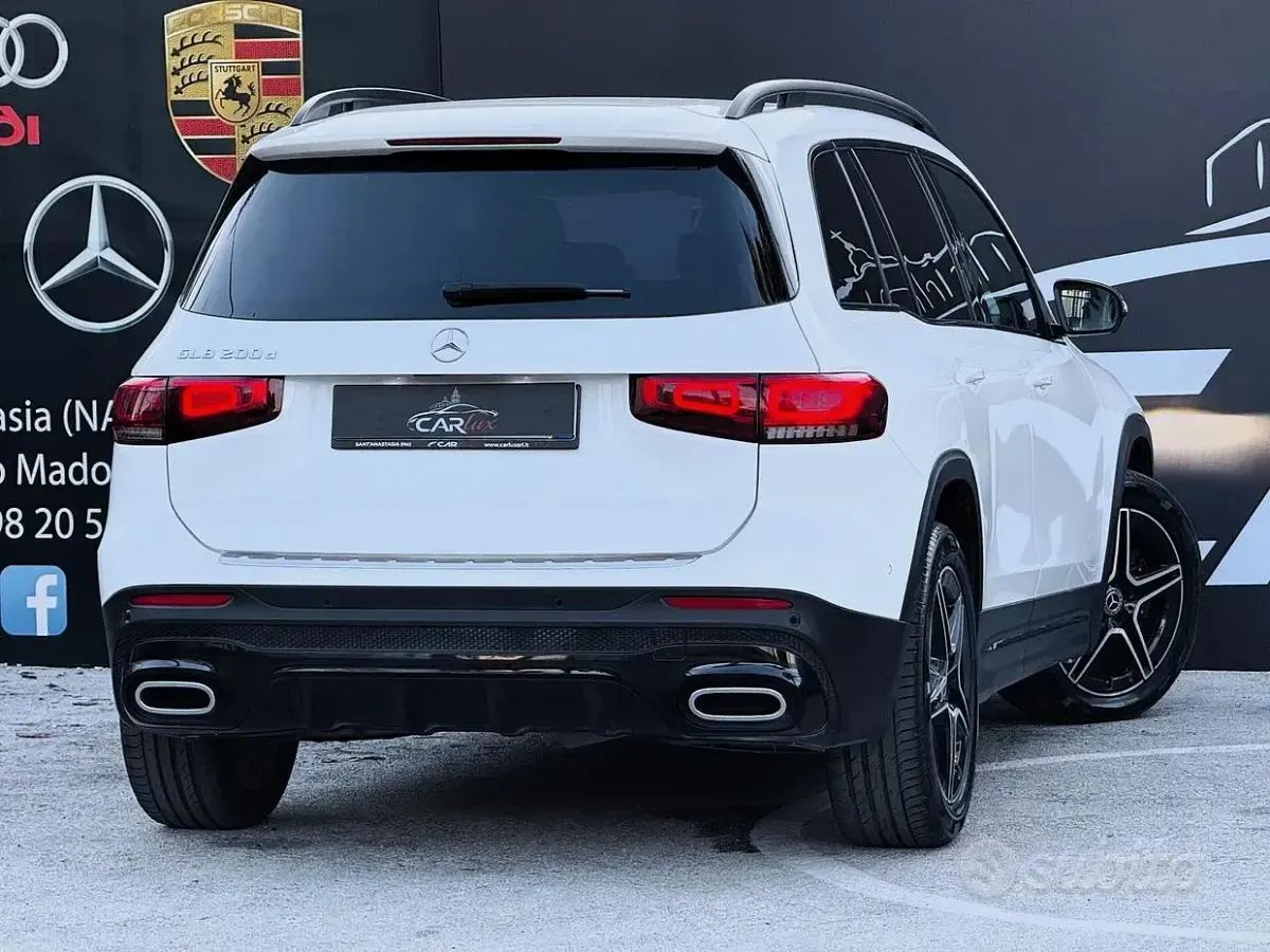 Usata Mercedes GLB200 Premium 150 CV (110 kW) 2020 Bianco SUV