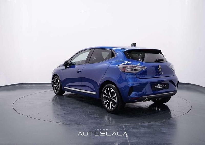 Usata Renault Clio V Techno 90 CV (66 kW) 2025 Blu iron Berlina