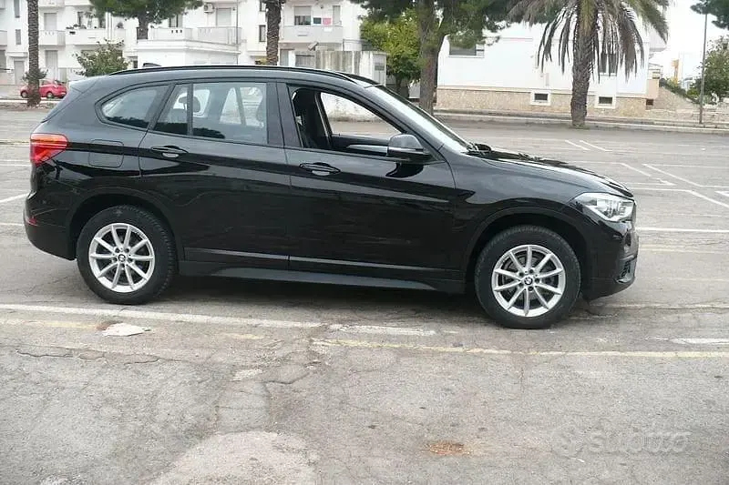 Usata BMW X1 116 CV (85 kW) 2018 Nero SUV