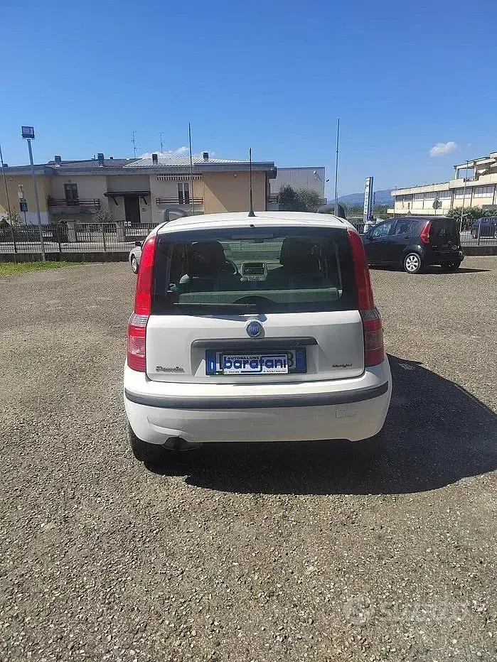 Usata Fiat Panda Dynamic 69 CV (50 kW) 2006 Bianco Utilitaria