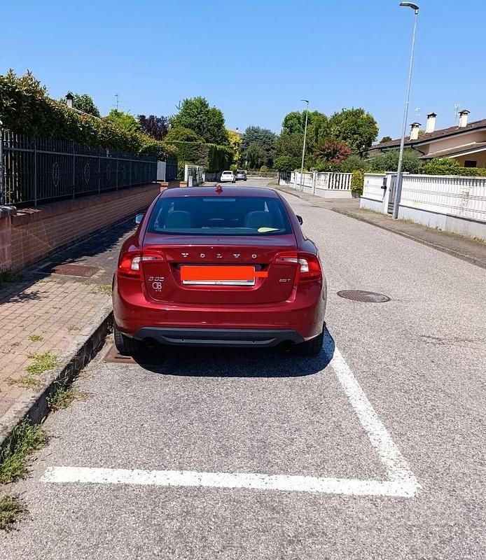 Usata Volvo S60 Kinetic 203 CV (149 kW) 2010 Berlina