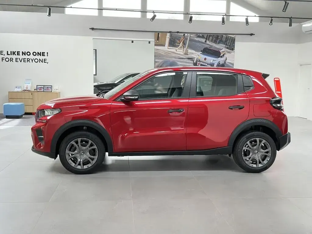 Nuova Citroën C3 PureTech 100 CV (73 kW) 2026 Rosso SUV