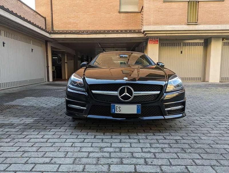 Usata Mercedes SLK250 204 CV (150 kW) 2013 Nero Cabrio