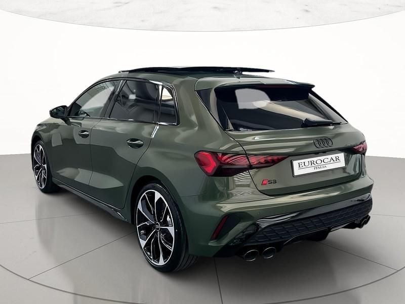 Nuova Audi S3 Sport 333 CV (244 kW) 2026 Verde distretto metallizzato Berlina