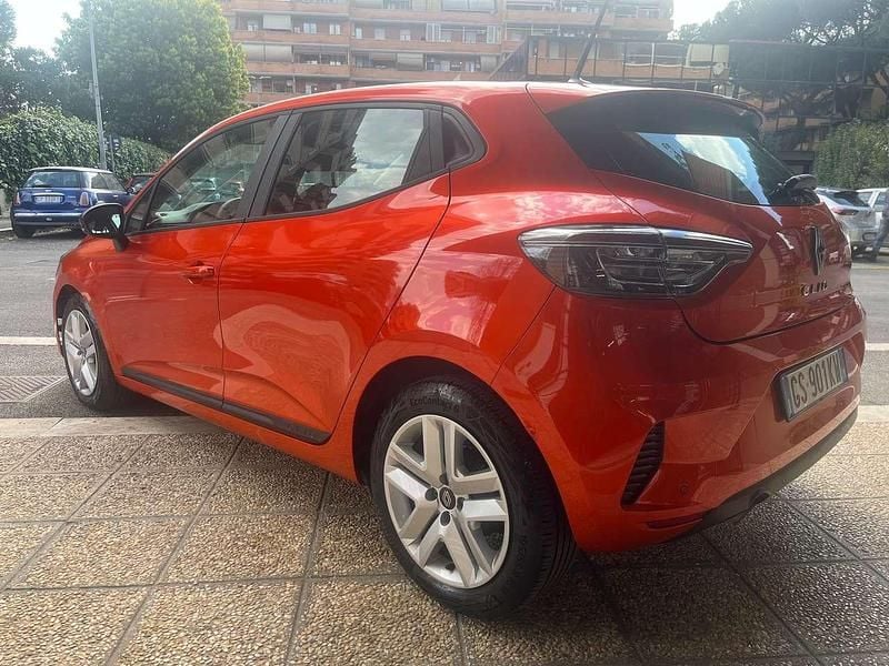 Usata Renault Clio V 101 CV (74 kW) 2024 Nero Berlina