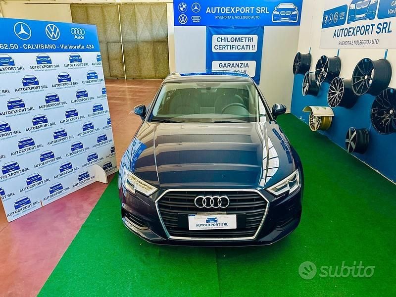 Usata Audi A3 Business 116 CV (85 kW) 2018 Blu Berlina