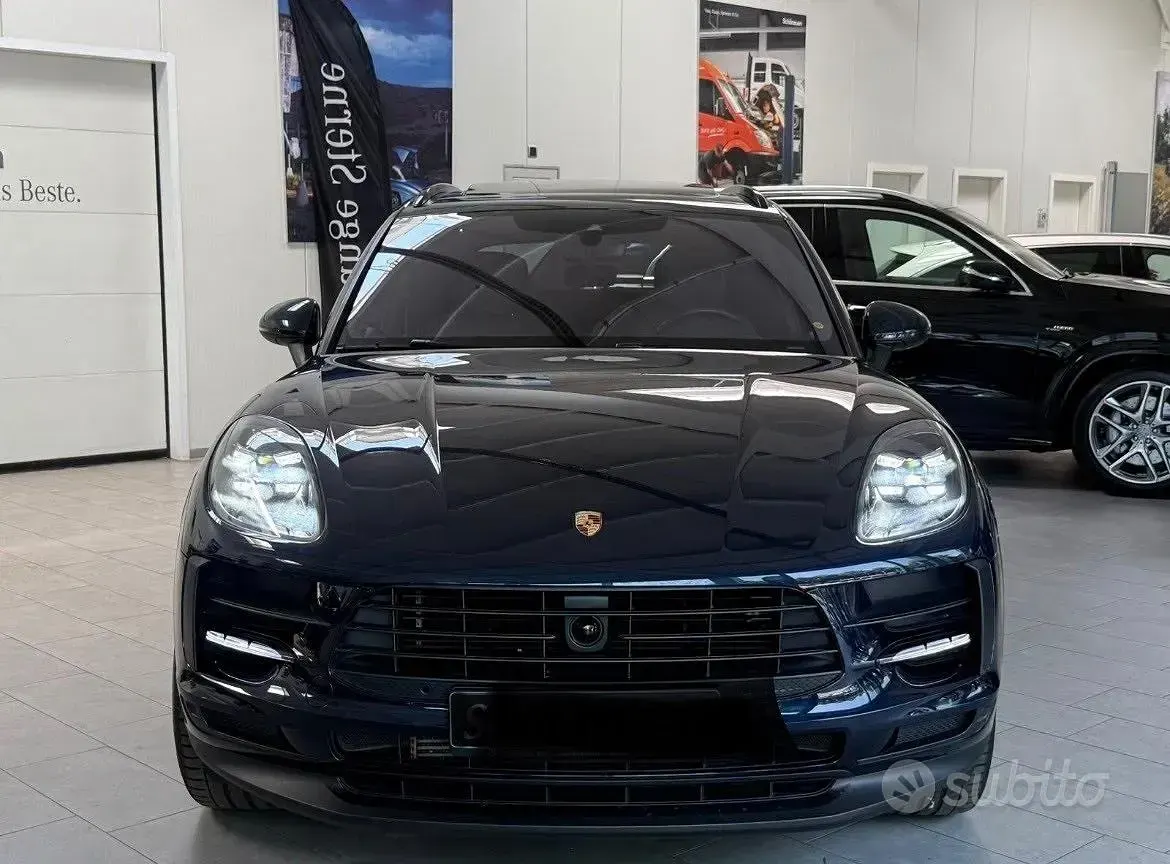 Usata Porsche Macan 245 CV (180 kW) 2019 Bluazzurro SUV