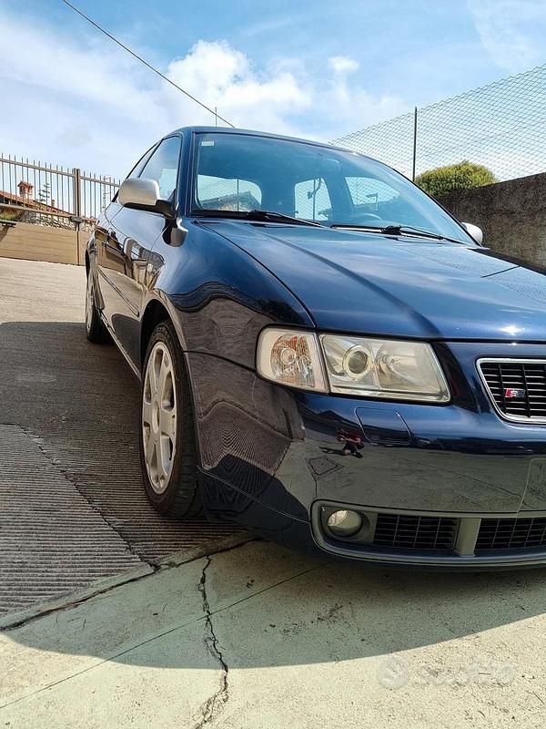 Usata Audi S3 210 CV (154 kW) 1999 Blu Utilitaria