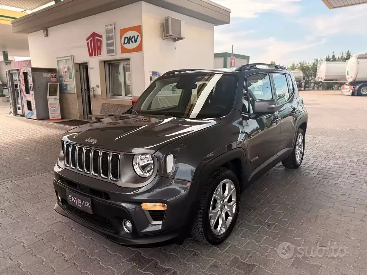 Usata Jeep Renegade Limited 131 CV (96 kW) 2021 Grigio SUV