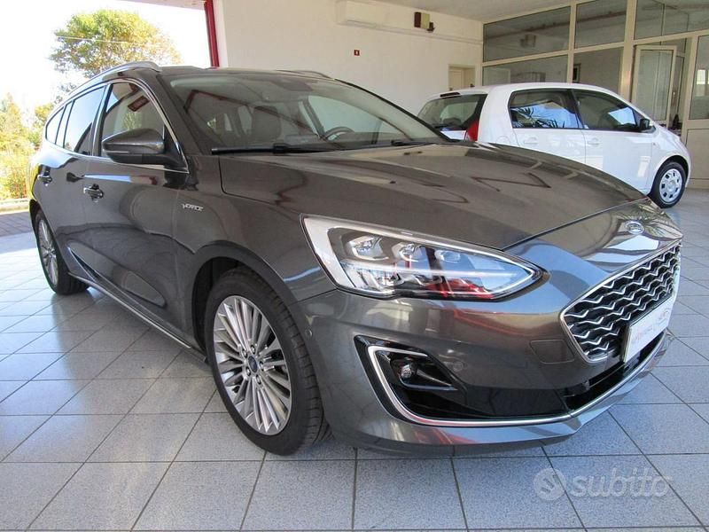 Occasion Ford Focus Vignale 125 ch (91 kW) 2019 Gris Break