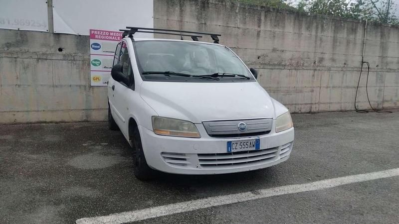 Usata Fiat Multipla 95 CV (69 kW) 2004 Monovolume