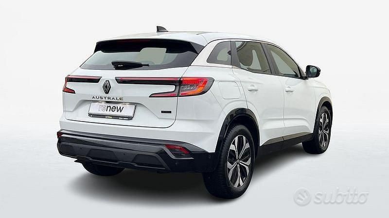 Usata Renault Austral Evolution 200 CV (147 kW) 2024 Bianco SUV