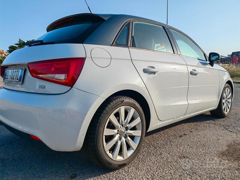 Usato 2012 Audi A1 Sportback 1.6 Diesel 105 CV (11.700 €)
