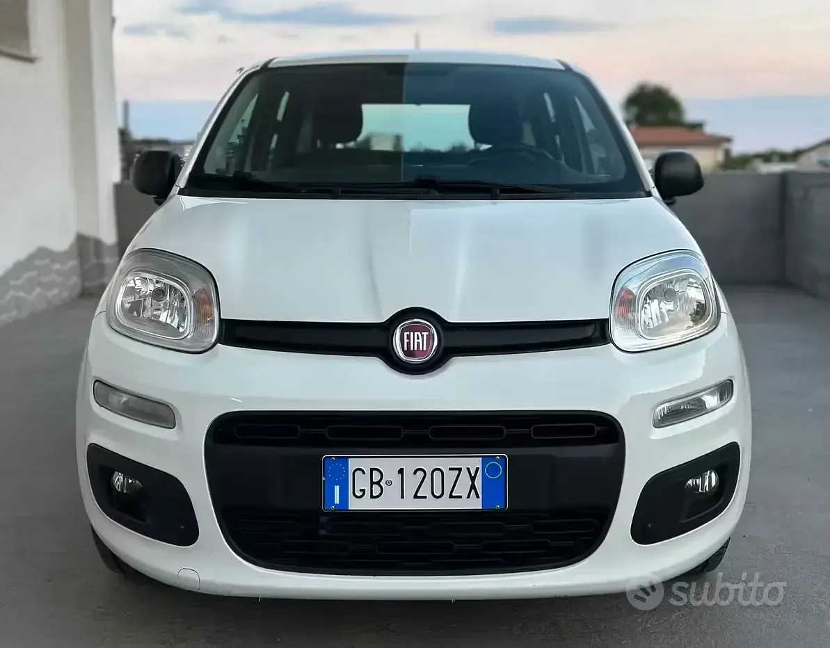 Usata Fiat Panda Easy 69 CV (50 kW) 2020 Bianco Utilitaria