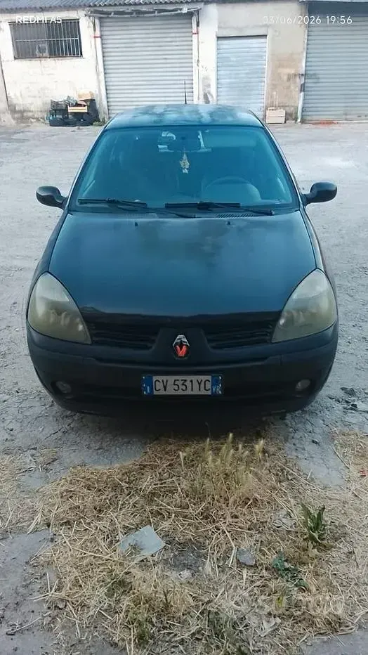 Usata Renault Clio II 75 CV (55 kW) 2005 Nero Berlina