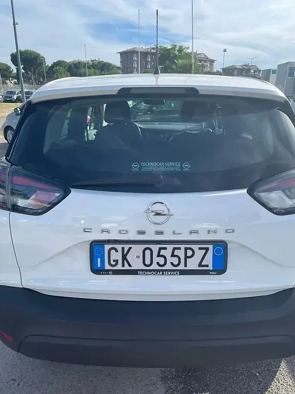 Usata Opel Crossland Edition 83 CV (61 kW) 2022 Bianco SUV