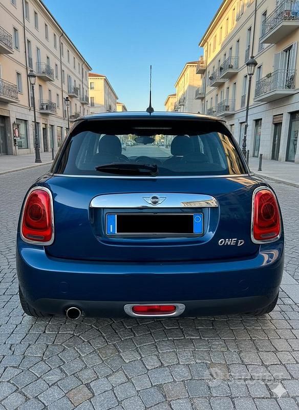 Usata Mini One D 95 CV (69 kW) 2016 Blu Utilitaria
