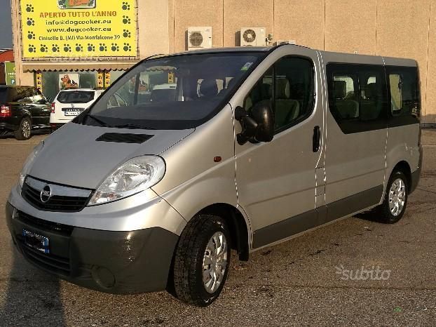 Opel vivaro 2008