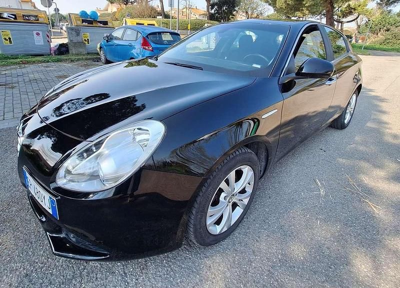 Usata Alfa Romeo Giulietta Exclusive 105 CV (77 kW) 2012 Utilitaria