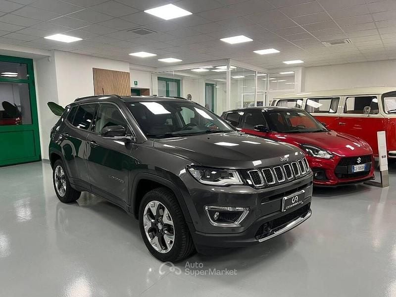 Usata Jeep Compass Limited 140 CV (102 kW) 2018 Grigio SUV