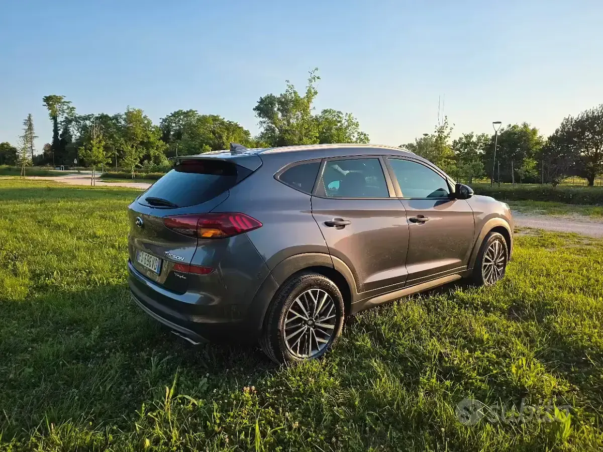 Usata Hyundai Tucson 136 CV (100 kW) 2018 Grigio SUV