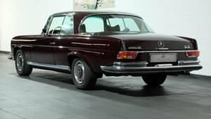 Usata Mercedes 280 SE 200 CV (147 kW) 1970 Marrone Coupé
