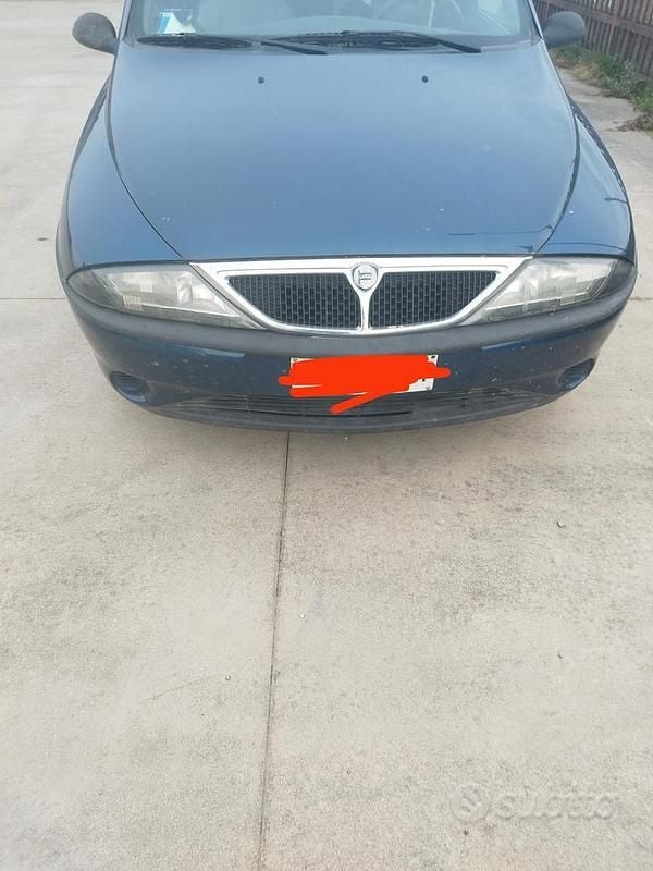 Usata Lancia Ypsilon 1996 Blu Utilitaria