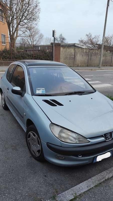 Usata Peugeot 206 60 CV (44 kW) 2002 Blu/azzurro Berlina