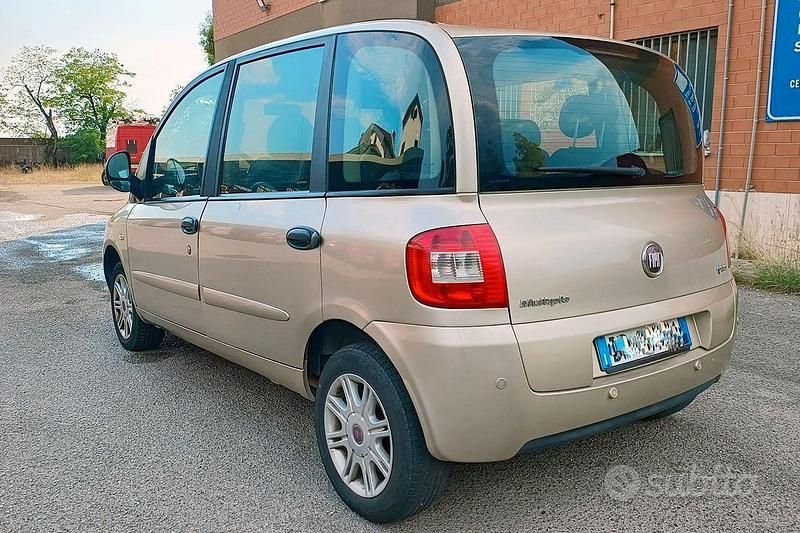 Oro Usata 2008 Fiat Multipla Dynamic Monovolume | 2300 € (Ottimo prezzo) - Immagine 1/4
