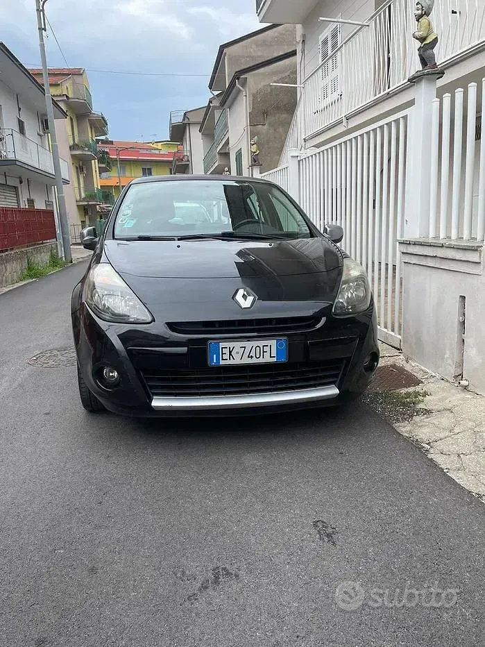 Usata Renault Clio 75 CV (55 kW) 2011