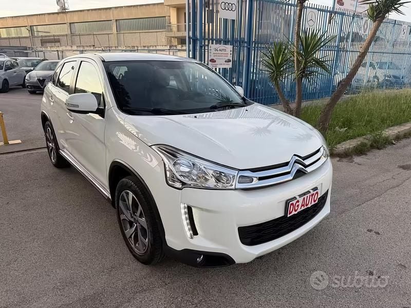 Usata Citroën C4 Aircross Exclusive 115 CV (84 kW) 2012 Bianco SUV