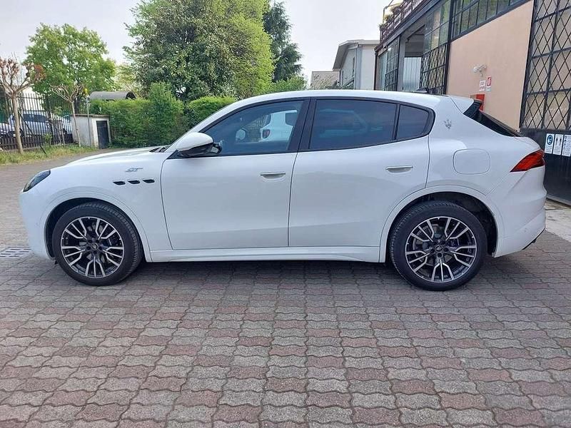 Usata Maserati Grecale GT 250 CV (183 kW) 2024 Bianco SUV