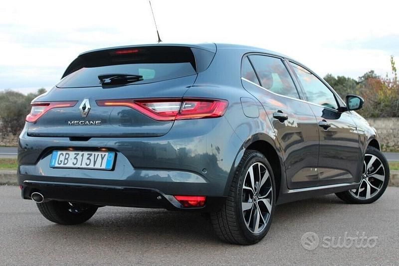 Usata Renault Mégane IV Intens 116 CV (85 kW) 2020 Grigio Berlina