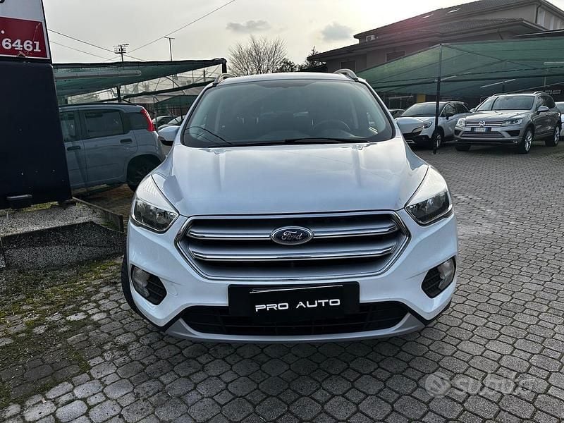 Usata Ford Kuga ST-Line 120 CV (88 kW) 2018 Bianco SUV