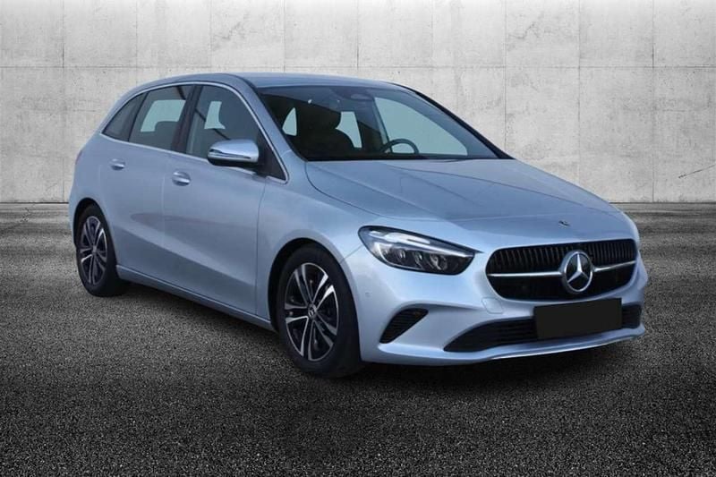 Argento Usata 2024 Mercedes B180 Advanced Monovolume | 29.950 € (Buon prezzo) - Immagine 1/4